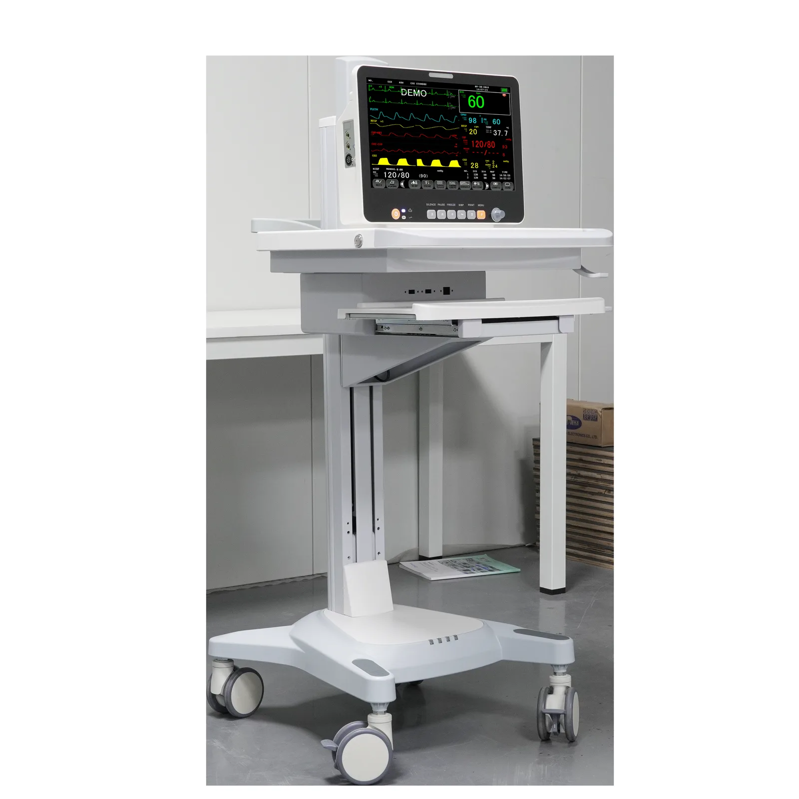 Akicare PM15B multi-parameter patient monitor - view 5